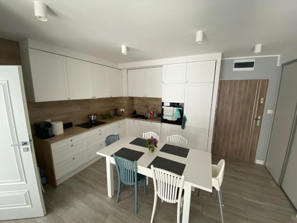 Apartament Rewal Klifowa Morska 3 Z Basenem Kültér fotó